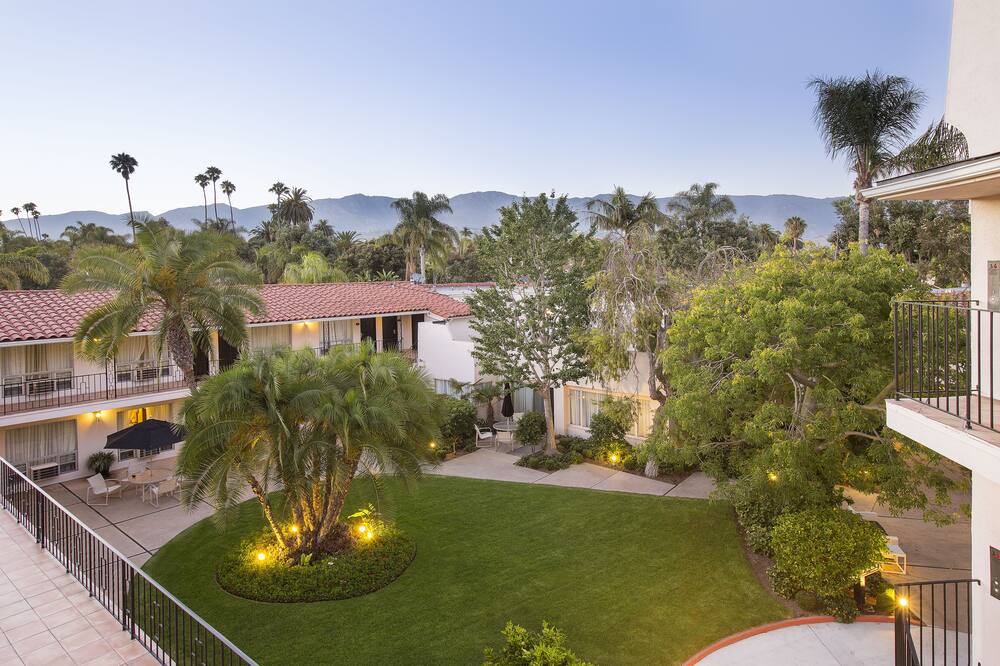 ウエスト ビーチ イン ア コースト ホテル 写真