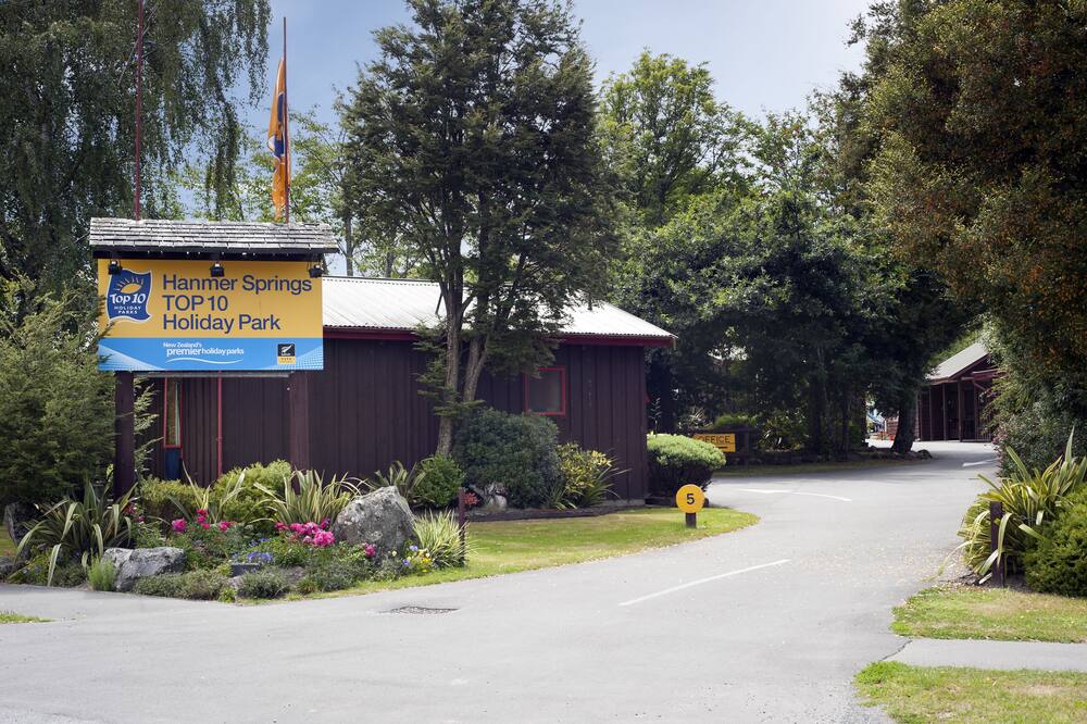 ハンマー スプリングス トップ 10 ホリデイ パーク 写真