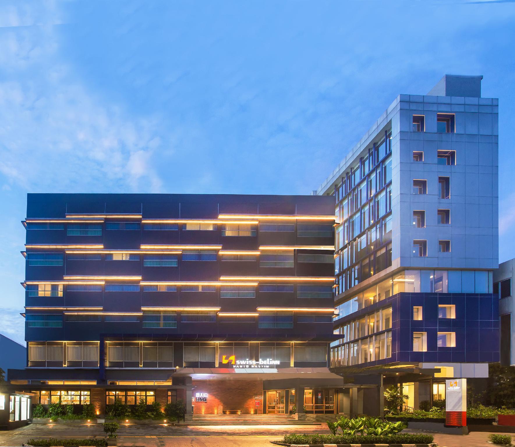 スイス ベリン ワヒド ハシム 写真