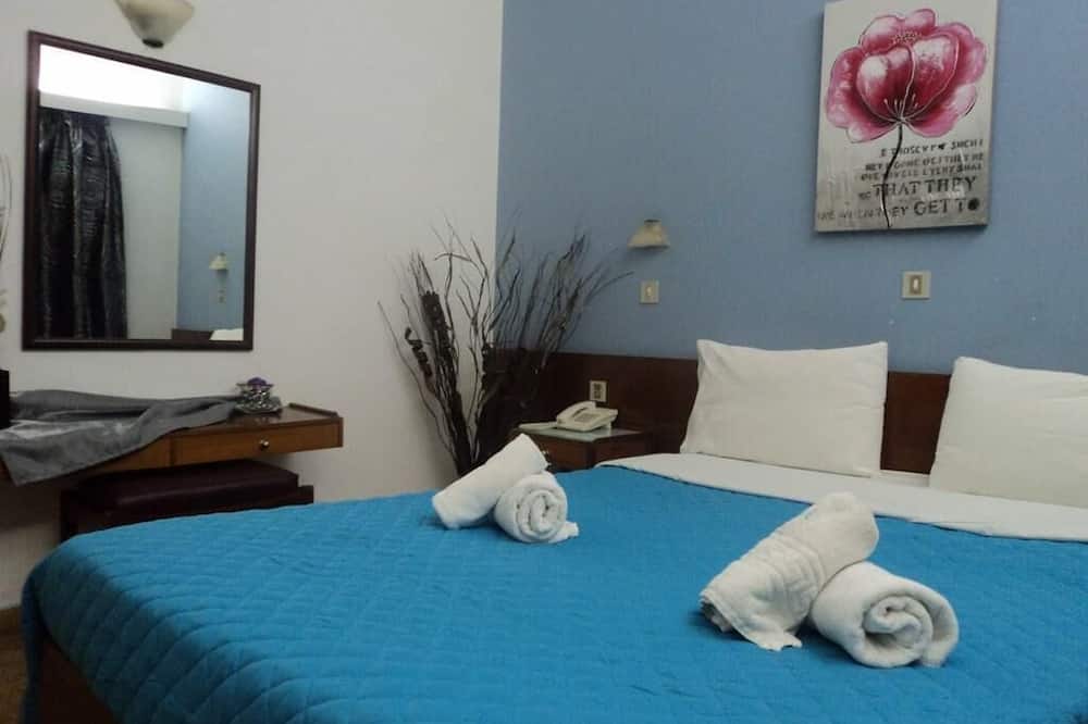 パシファエ セルフ ホテル 写真