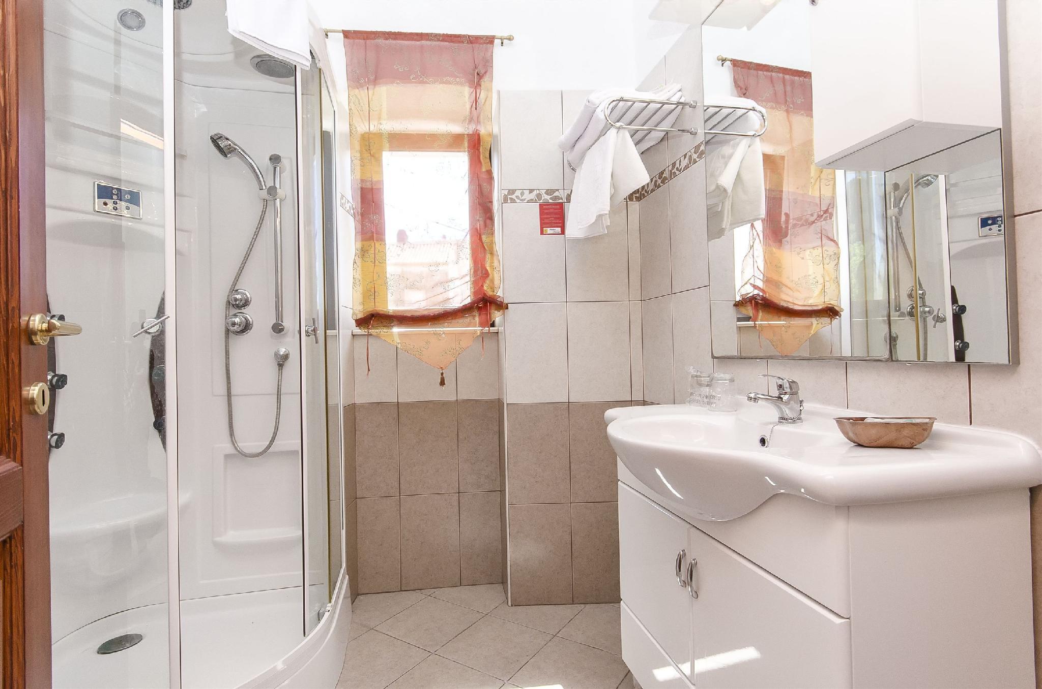 パレス デロッシ 写真