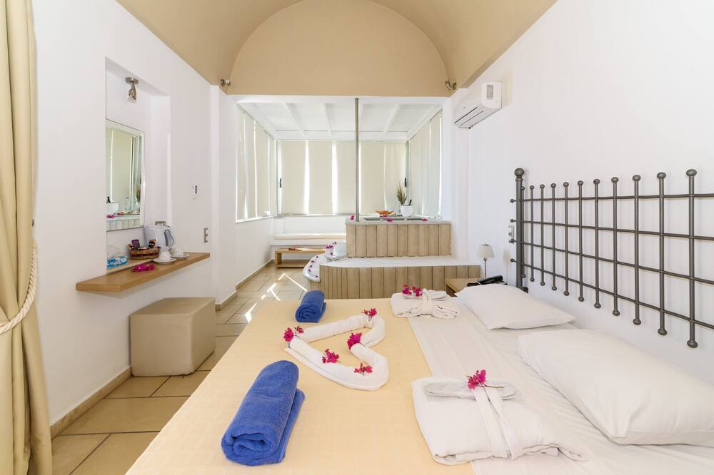 アンティネア スイーツ ホテル ＆ スパ 写真