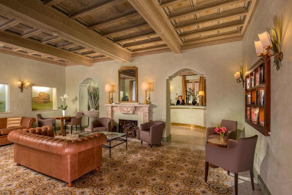 ホテル ヴィッラ グラツィオーリ 写真