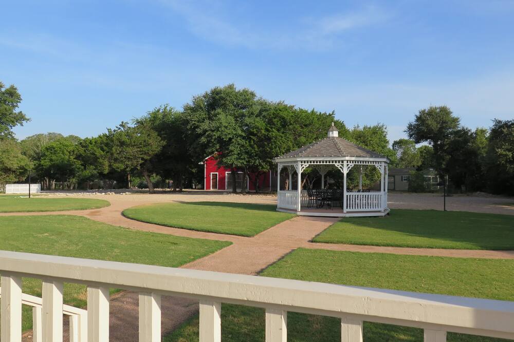 イエロー ハウス ベッド アンド ブレックファスト 写真