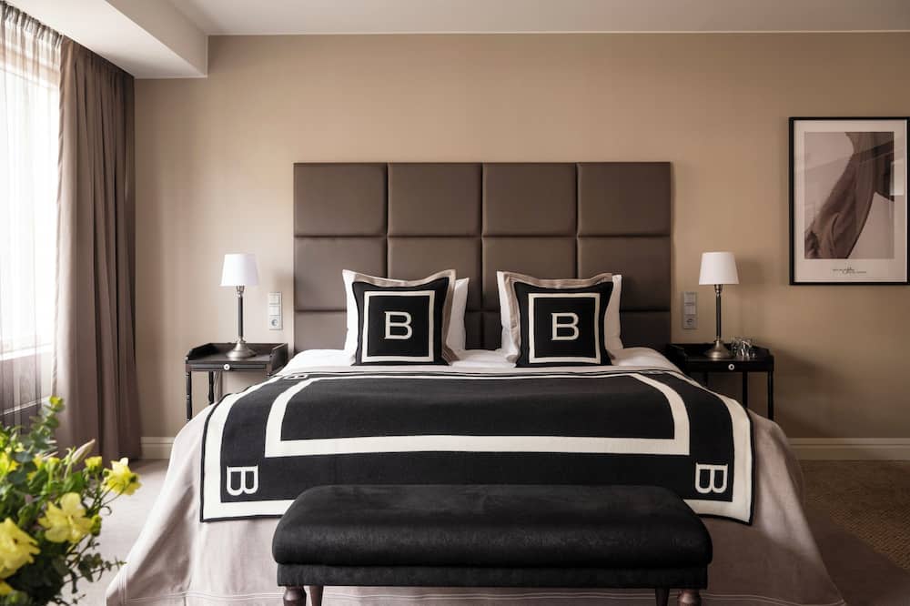 ホテル ヘブン 写真