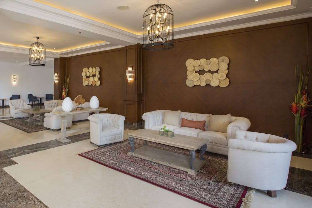 グランド パレス ホテル サヌール バリ 写真