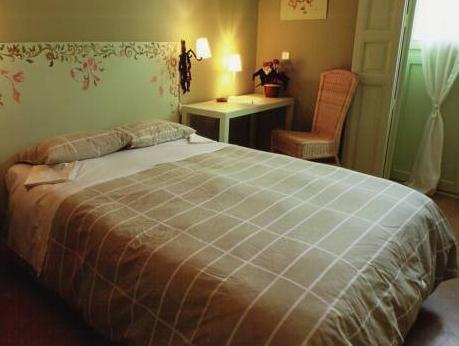 ホスタル フォルノス 写真