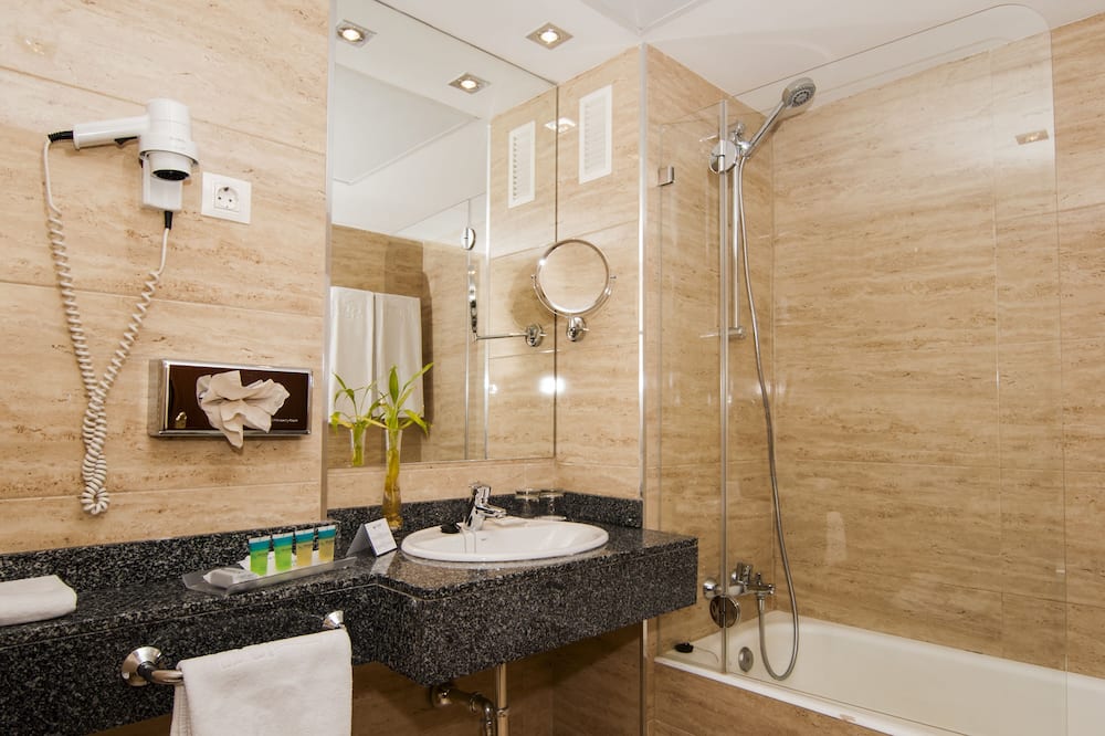 セナトール バラハス 写真