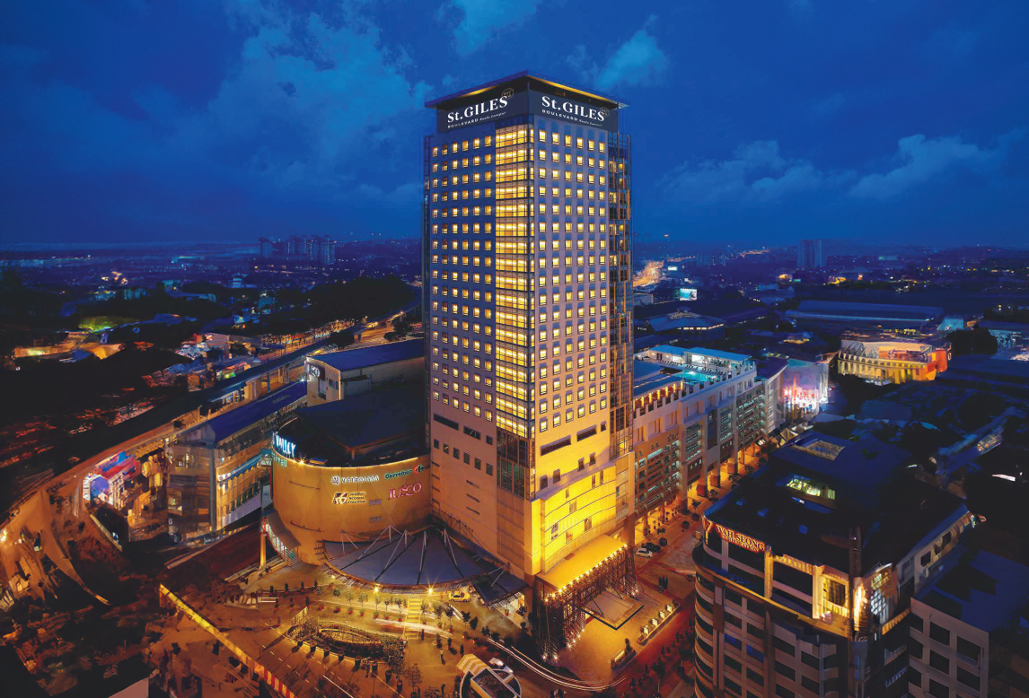 セント ジャイルズ ブールバード 写真