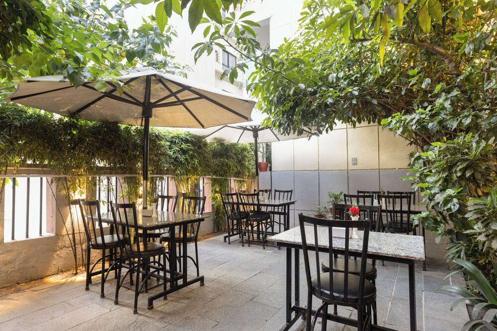 オアシス カトマンズ ホテル 写真