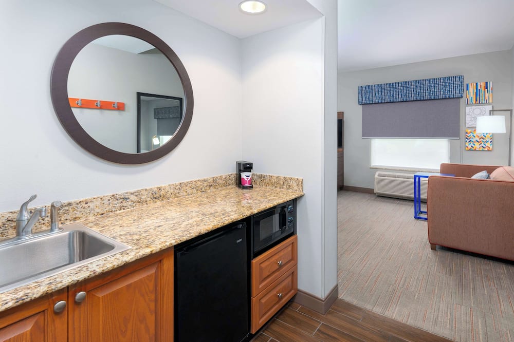 ハンプトン イン & スイーツ マーフリーズボロ 写真