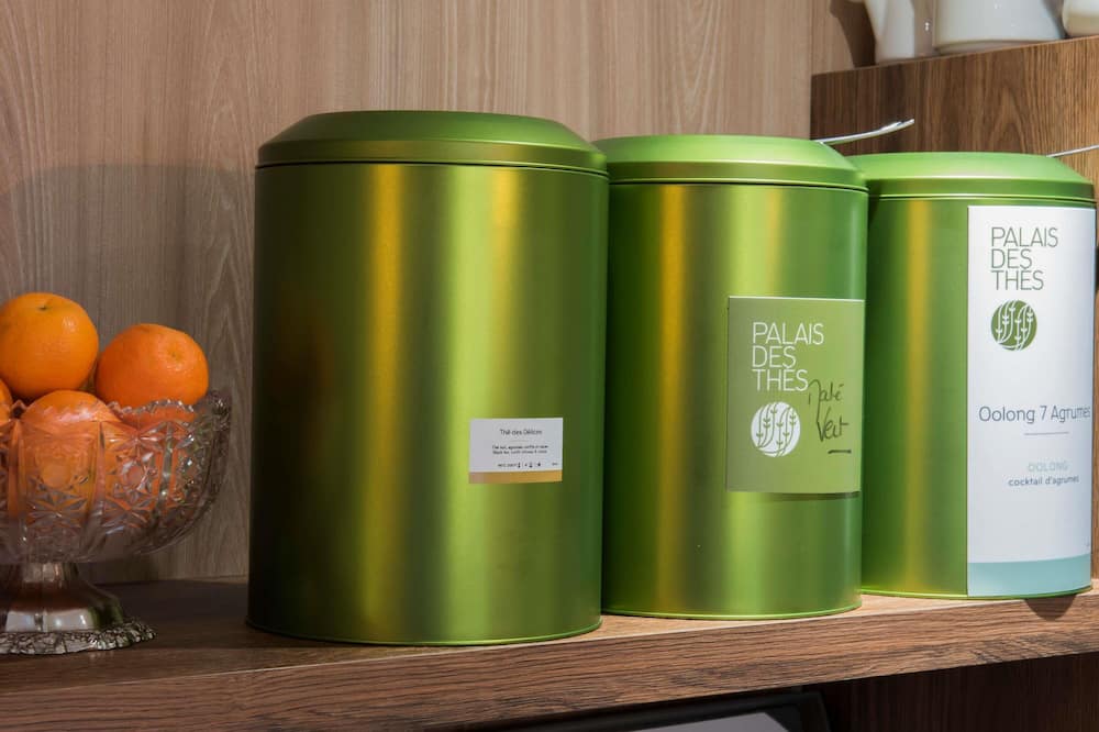 ホテル メルキュール パリ シュレーヌ ロンシャン 写真