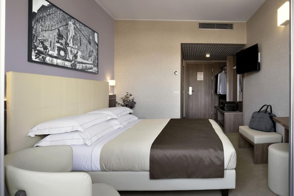 ホテル ラッファエッロ 写真