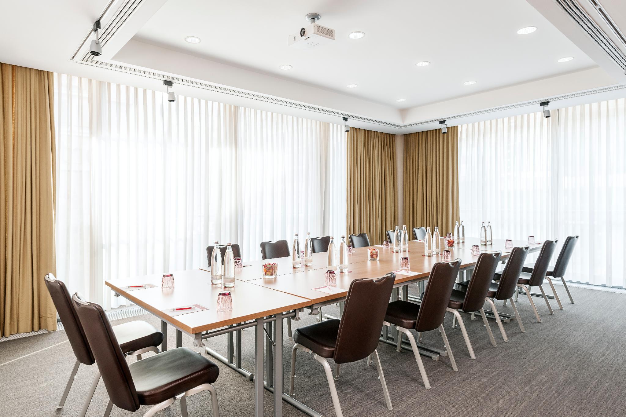 NH コレクション フランクフルト スピン タワー 写真