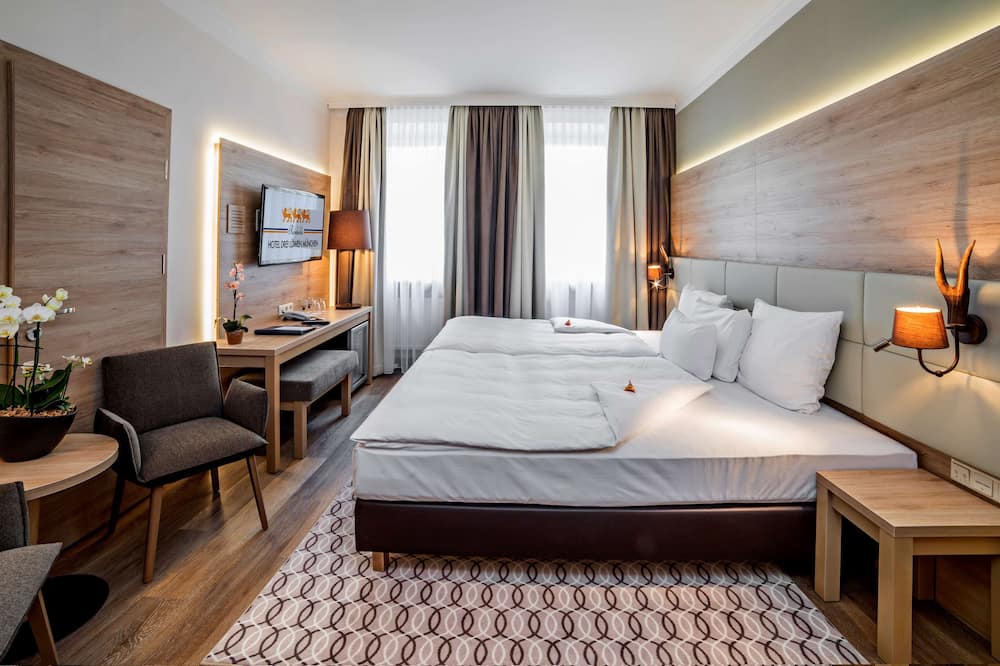 ホテル ドライ ロェーヴェン 写真