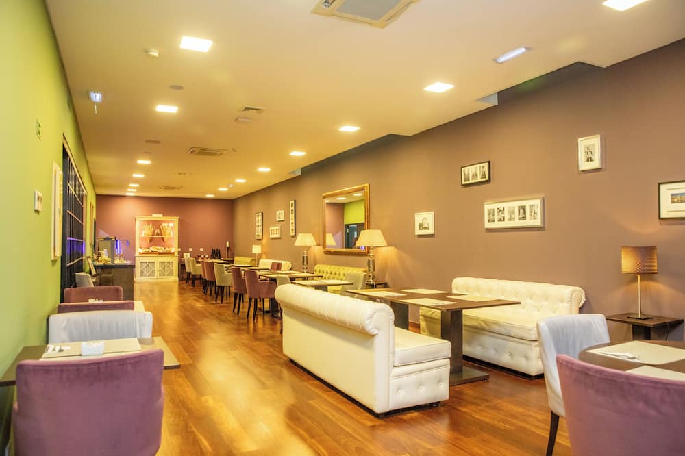 VIP エグゼクティブ サルダニャ 写真