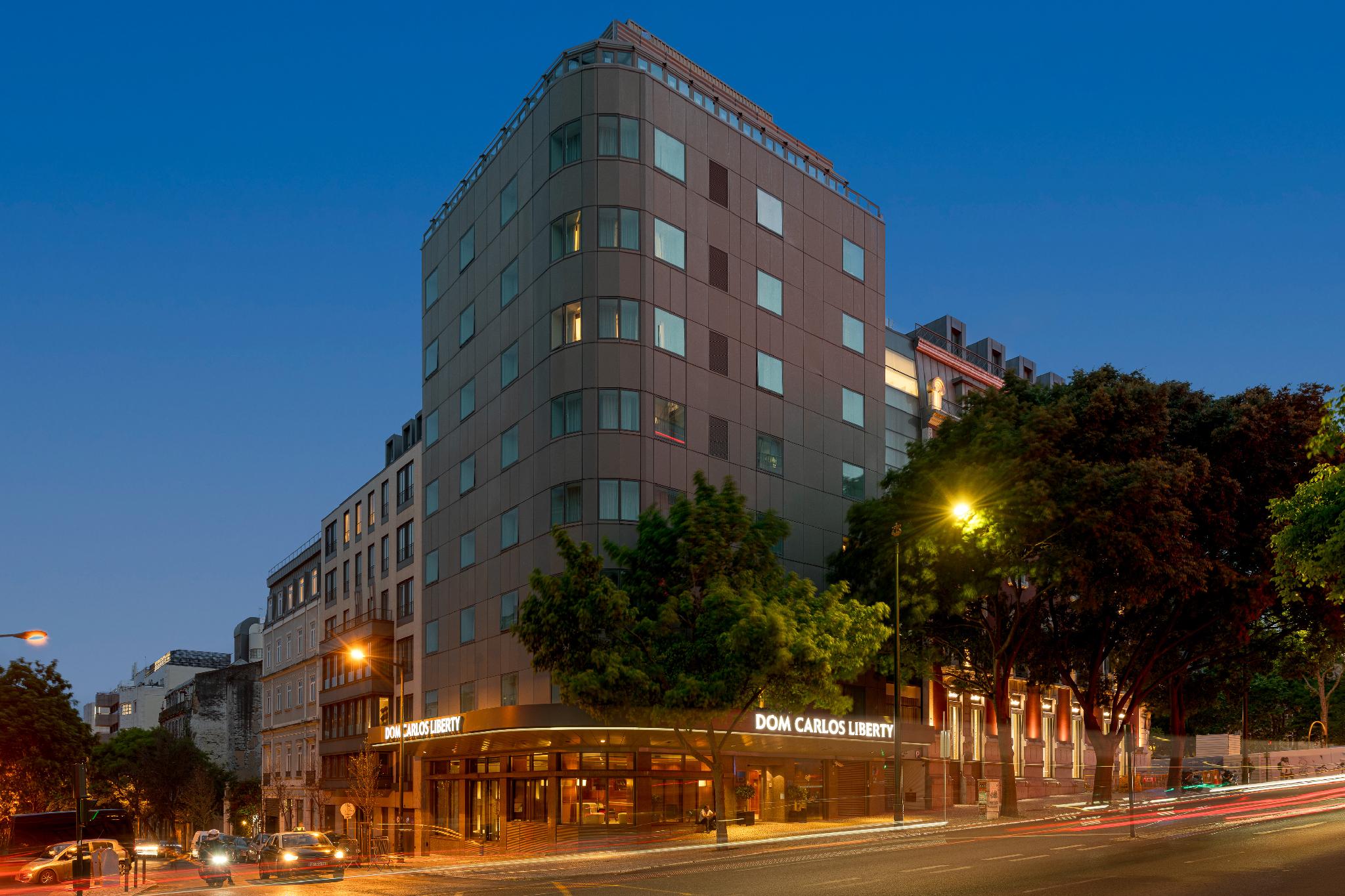 ホテル ドム カルロス リバティ 写真