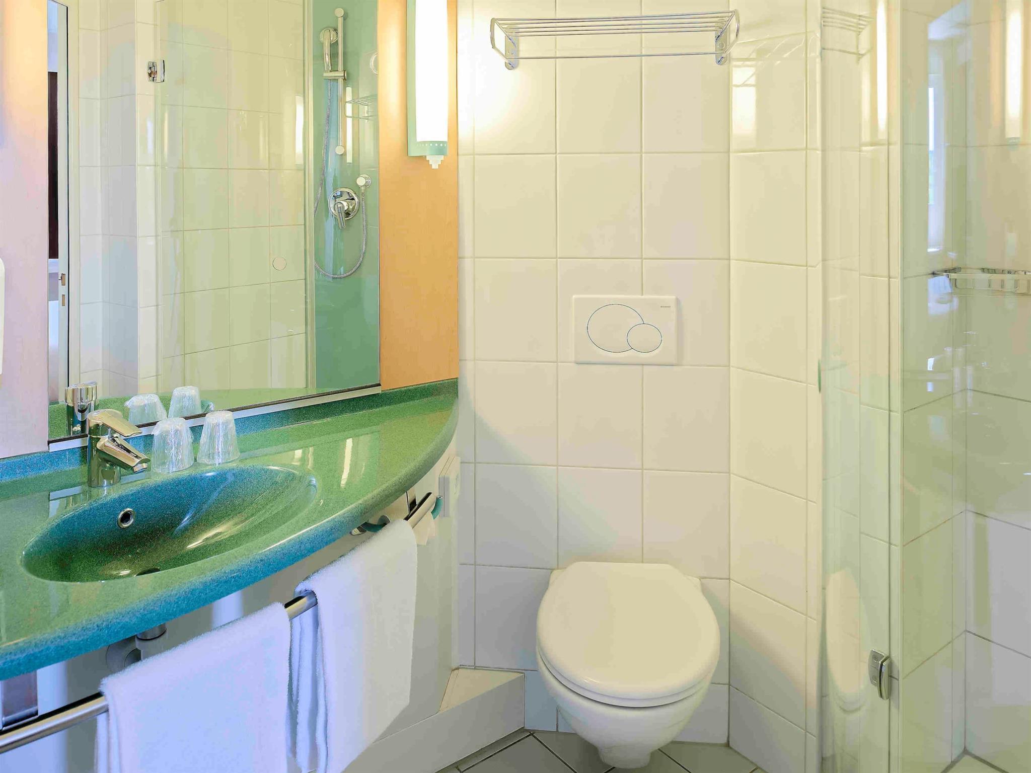 イビス フリブール 写真