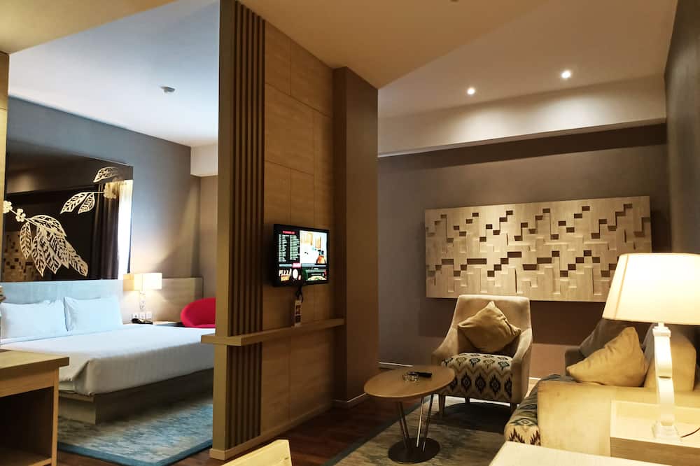 メリオ エニム 写真