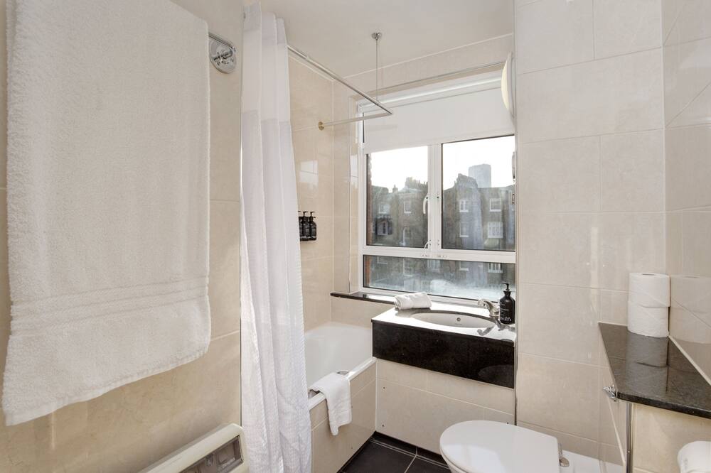 Bedford Hotel 写真