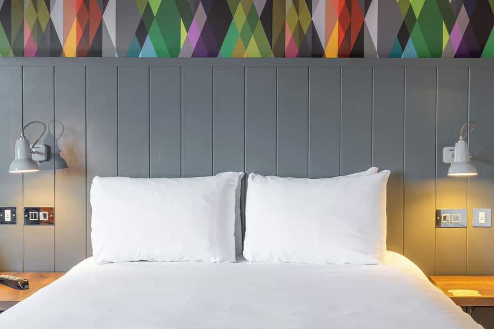 Village Hotel Cardiff 写真