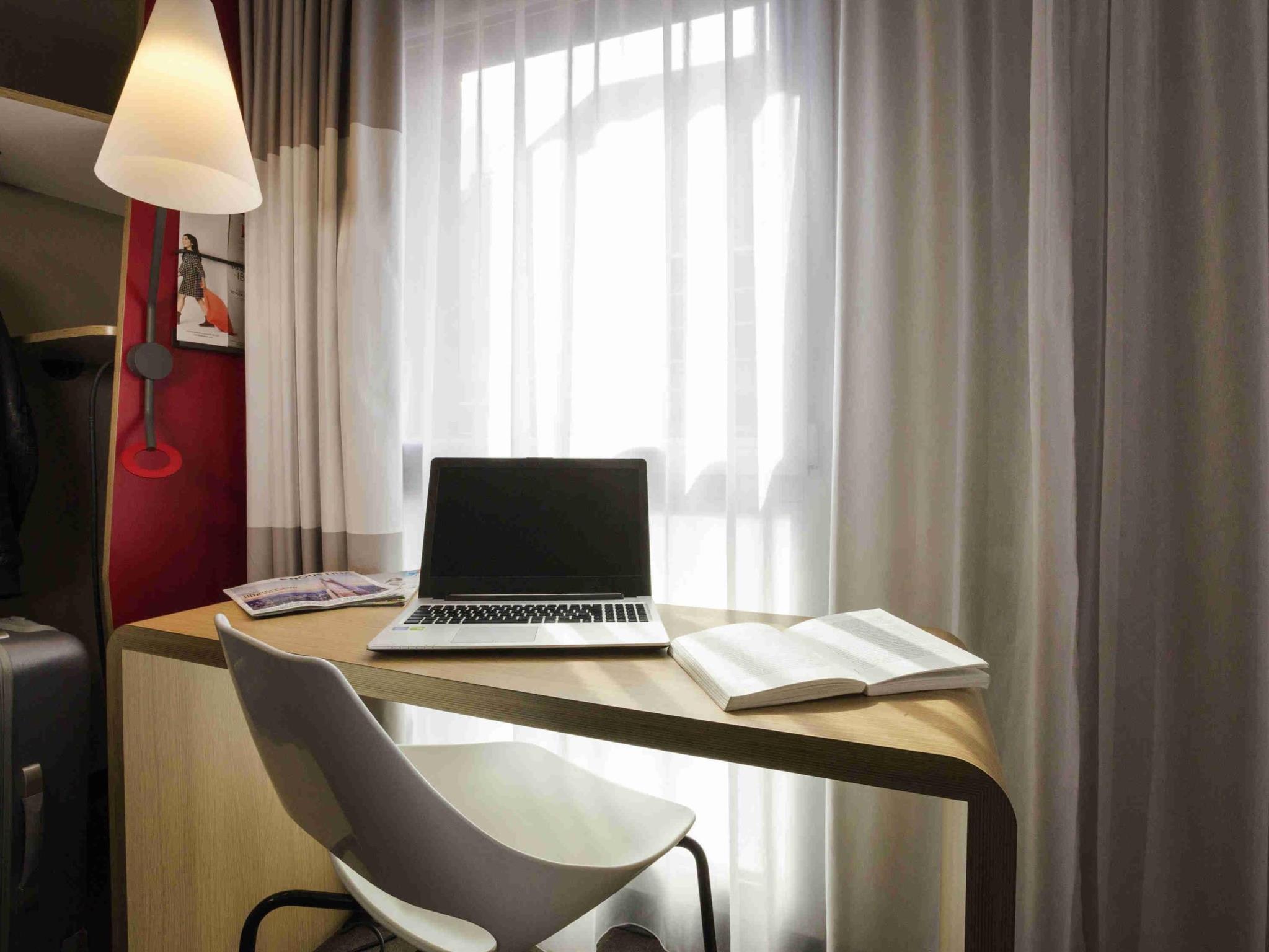 イビス ロンドン ドックランズ カナリー ワーフ 写真