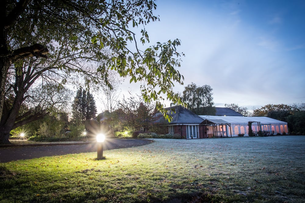 Brook Marston Farm Hotel 写真
