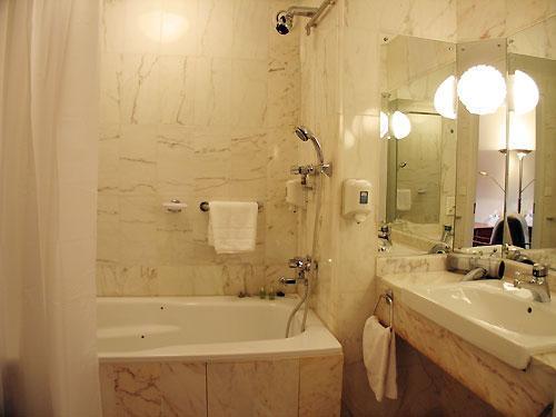 ホテル フッル ポロ 写真