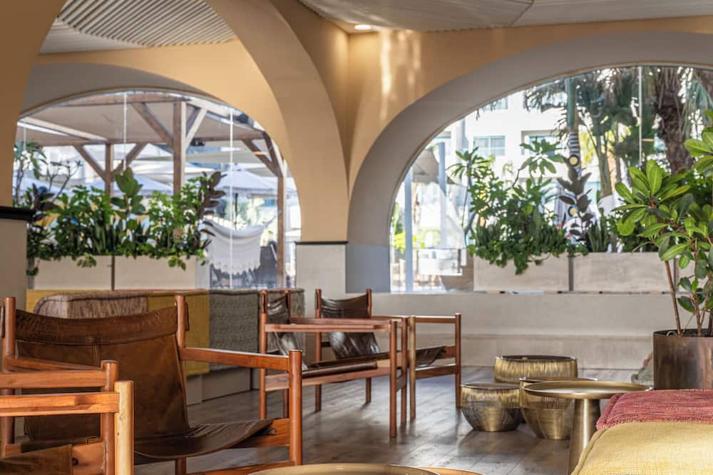 ネヴェ エイラート ホテル (ノヴァ ホテル) バイ アトラス ホテルズ 写真