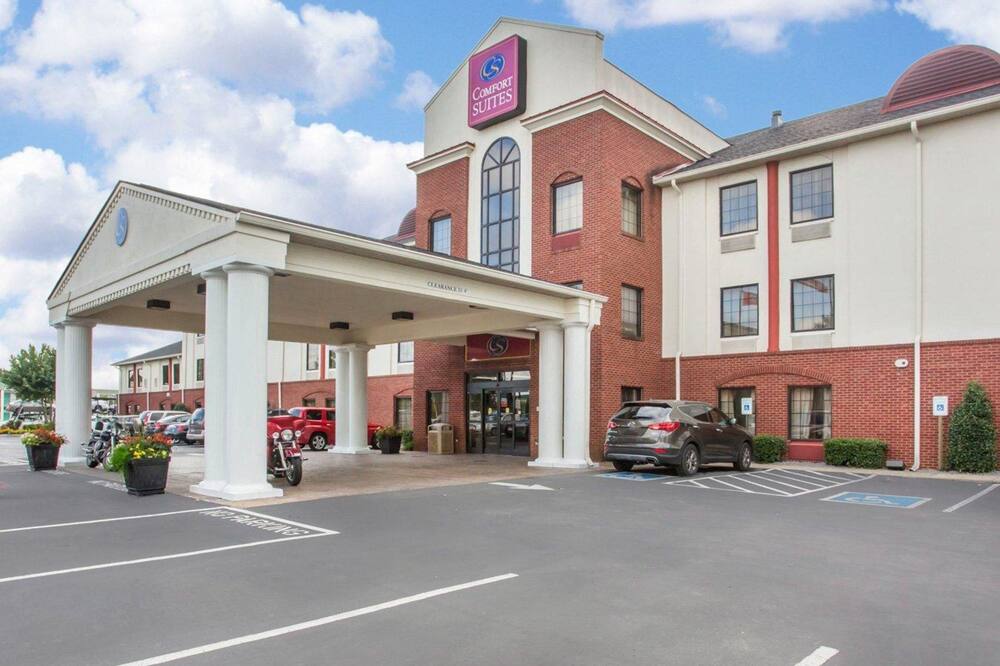 コンフォート スイーツ レバノン 写真