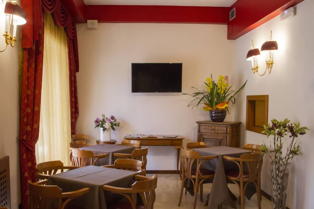 Hotel Continental 写真