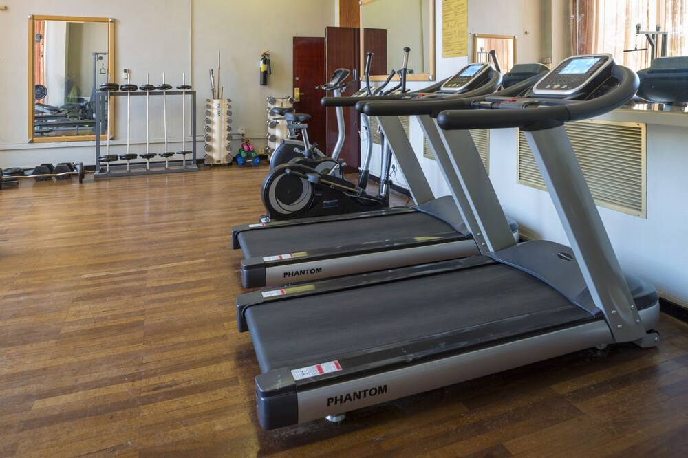 レインボー タワーズ ホテル アンド カンファレンス センター 写真