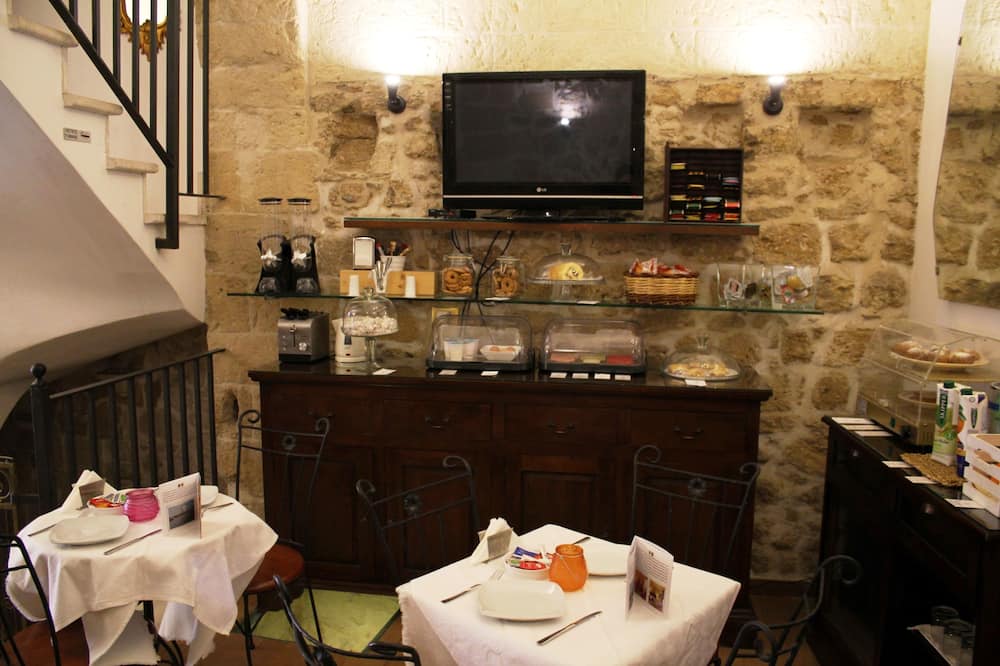 サン アンドレア デッリ アルメニ B&B ディ シャルム - ディモーラ ストリカ 写真