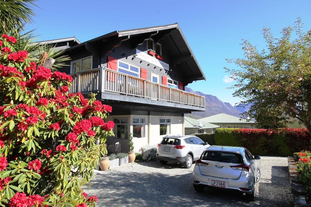 シャレー クイーンズタウン 写真