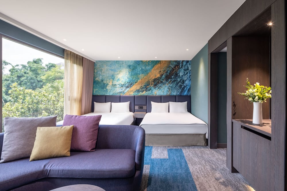 レイクショア ホテル シンチュー 写真