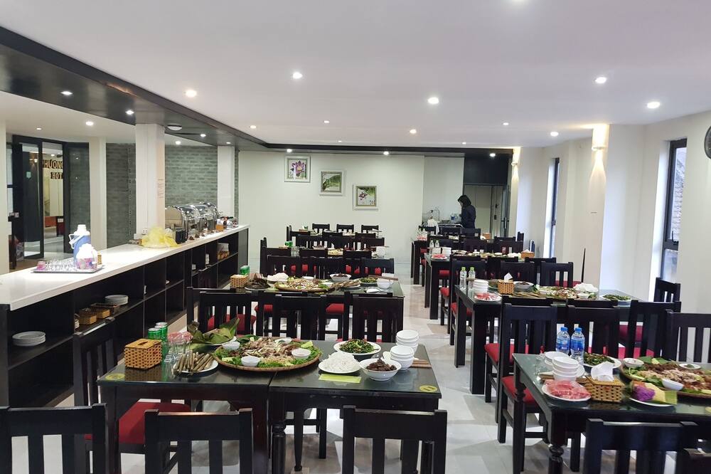 フオン ナム マウンテン ビュー ホテル 写真