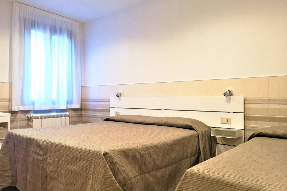 ホテル ロッシ 写真