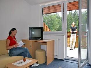 ホテル センター ボヒンジスコ ジェゼロ 写真