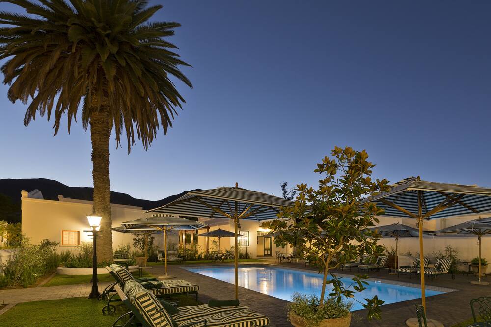 ドロスドゥイホテル 写真