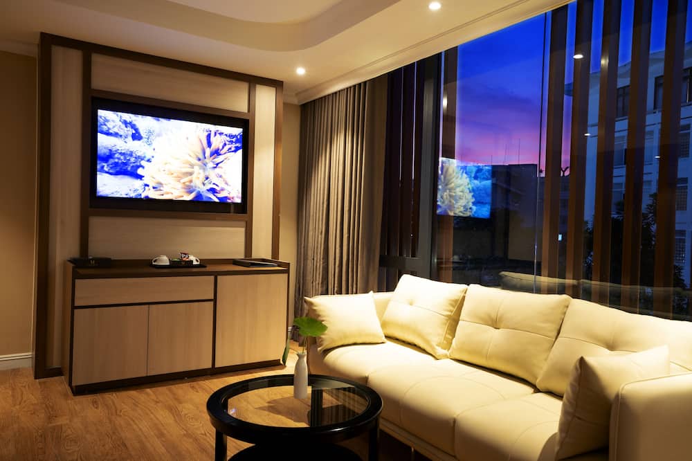 ミレニアム ヒューホテル 写真