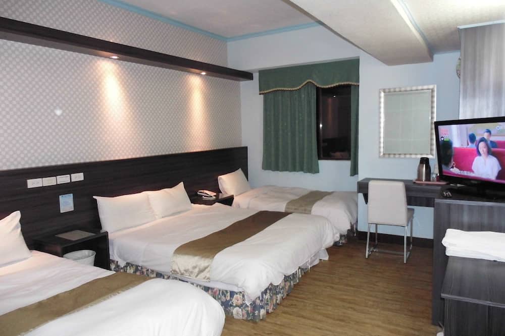 モダン プラザ ホテル 写真