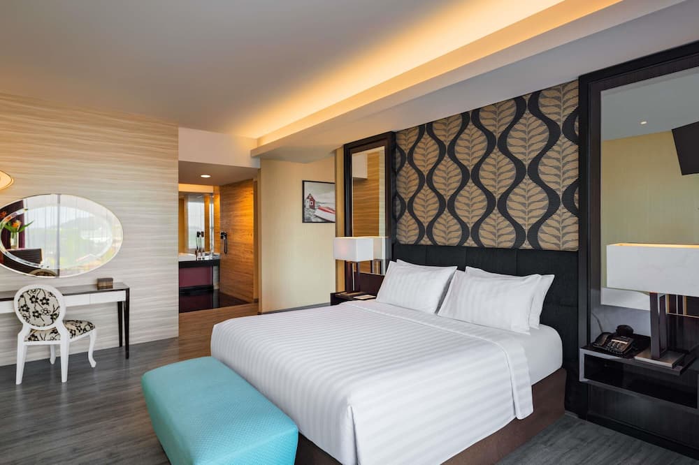 メルキュール パダン ホテル 写真