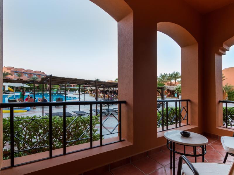 ジャズ マカディ オアシス リゾート 写真