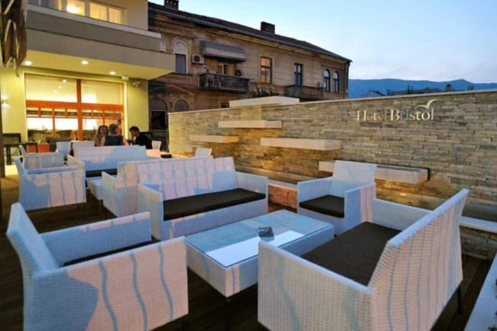 ホテル ブリストル 写真