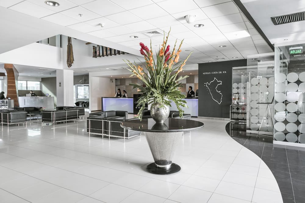 Wyndham Costa del Sol Lima Airport 写真
