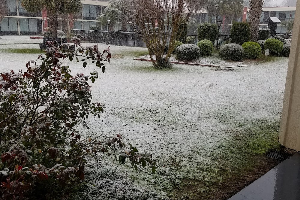 クラリオン イン & スイーツ フローレンス - ダーリントン 写真