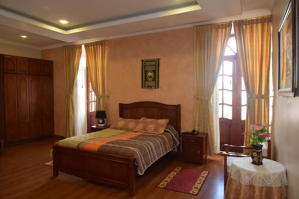 ホテル カーサ モンテロ 写真