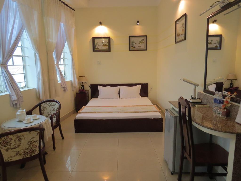 ハイ チャウ  チャウ ドック ホテル 写真