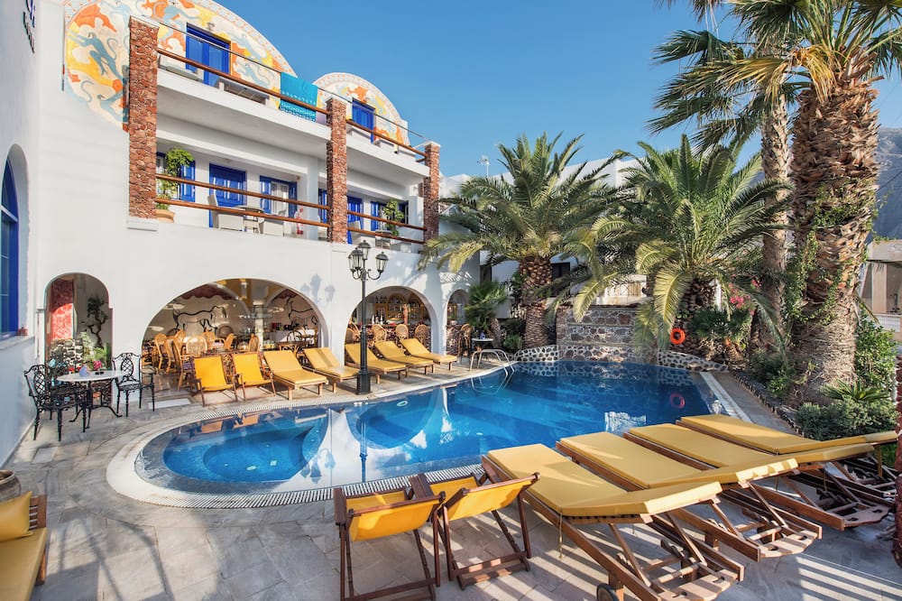 ブラック サンディ ビーチ ホテル 写真