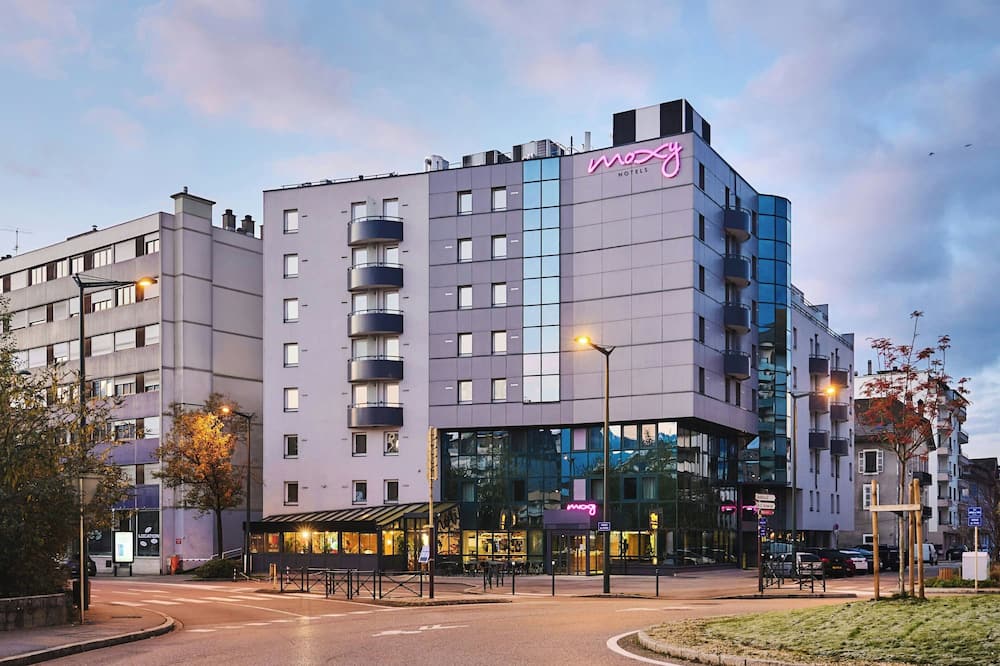 モクシー アヌシー 写真